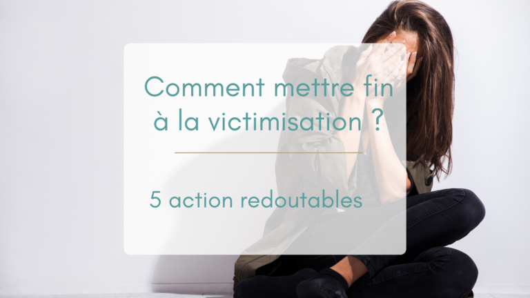 "Femme prostrée illustrant la victimisation, article 'Comment mettre fin à la victimisation ?'