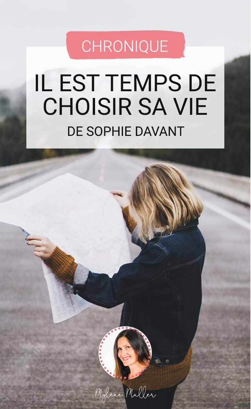 Sophie Davant nous apprend à travers son livre qu’il est possible justement de tourner la page et de pouvoir vivre sa vie ! Une vie heureuse et épanouie ! Ou du moins, une vie où l’on accepte ce qui se passe pour avancer !