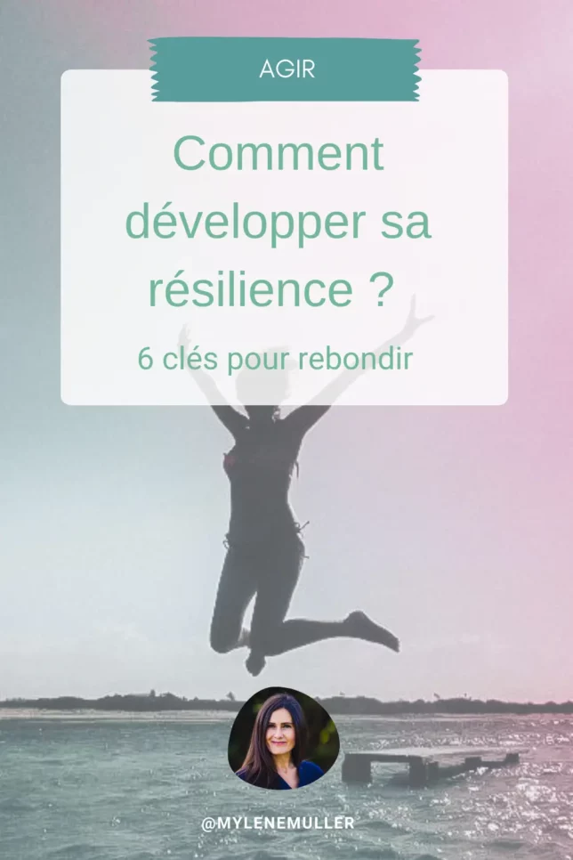 Une femme saute d'un ponton dans la mer en ouvrant grand les bras. Incarne la résilience joyeuse.