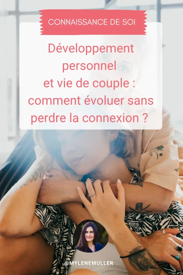 Un jeune couple s'enlace amoureusement en fermant les yeux. Illustration de l'article "Développement personnel et vie de couple, comment évoluer sans perdre la connexion"